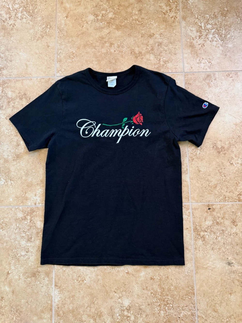 Champion Rose Heritage T-Shirt size medium NWOT